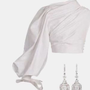 Hello everyone I am selling this white Chanel top.